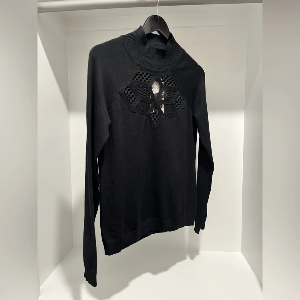 CYRUS Snowflake Cut Out Mockneck Black Stretch Long Sleeve Sweater Small NWT